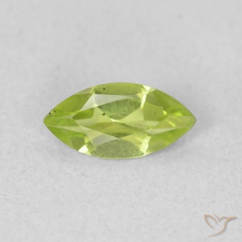 0.59ct طبيعي أخضر متوسط زبرجد, ماركيز, قليلا جدا