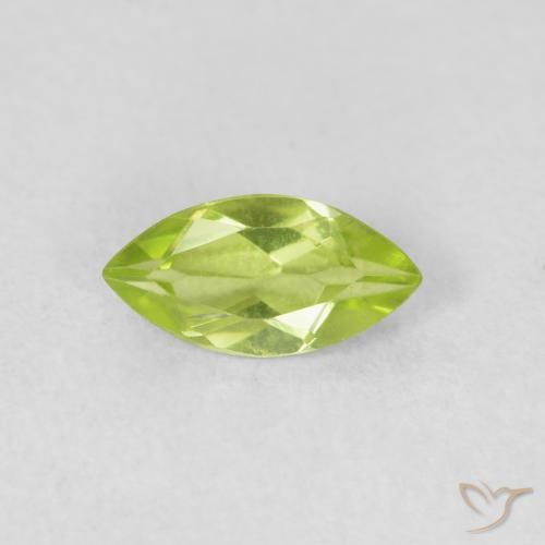 0.60ct طبيعي أخضر مصفر حيوى زبرجد, ماركيز, قليلا جدا