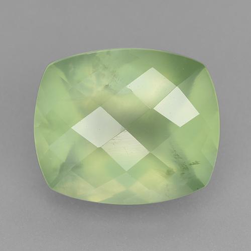 بريهنيت طبيعي بلون Pale Lime Green ، وزن ‎5.41‎ قيراط، شكل قطع وسادة، مقاس ‎12x10.1‎ مم
