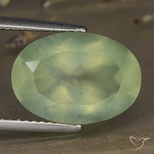 5.88ct طبيعي Medium Green  بريهنيت, بيضوي, شفاف / نصف شفاف