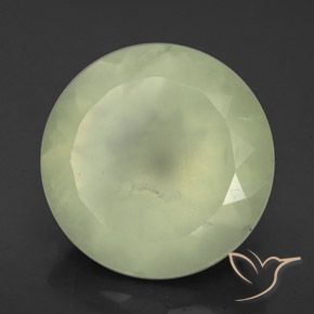 بريهنيت Olive Green  طبيعي، دائري، 9.06 قيراط، نصف شفاف