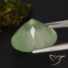 بريهنيت Pale Lime Green  طبيعي، قصة دائرى، 9.21 قيراط، نصف شفاف