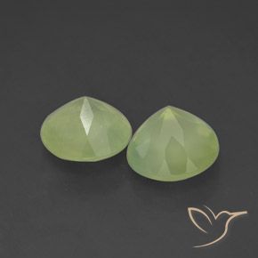 أحجار بريهنيت Yellow Green  طبيعية، دائري، شفاف / نصف شفاف، وزنها 3.86 قيراط
