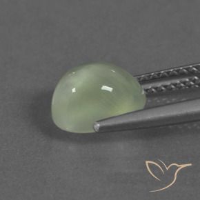 بريهنيت Light Green  طبيعي، بيضوي، 2.23 قيراط، شفاف / نصف شفاف