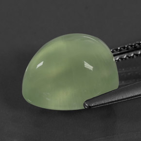 بريهنيت أخضر طبيعي، شفاف، 4.69 قيراط، شفاف / نصف شفاف