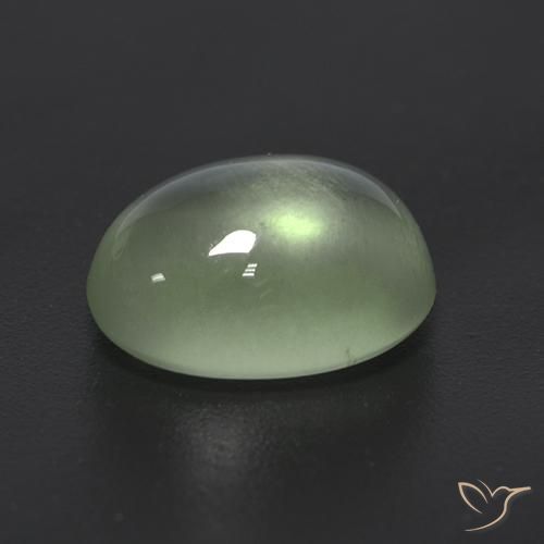 بريهنيت Yellow Green  طبيعي، بيضوي، 2.72 قيراط، شفاف
