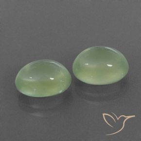 أحجار بريهنيت Light Yellow Green  طبيعية، بيضوي، شفاف / نصف شفاف، وزنها 4.83 قيراط