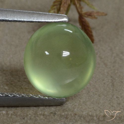 2.11ct طبيعي Medium Green  بريهنيت, بيضوي, شفاف