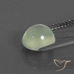 بريهنيت Pale Green  طبيعي، بيضوي، 2.37 قيراط، شفاف / نصف شفاف