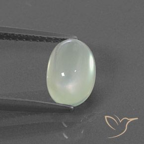 1.98ct طبيعي اخضر فاتح بريهنيت, بيضوي, شفاف / نصف شفاف