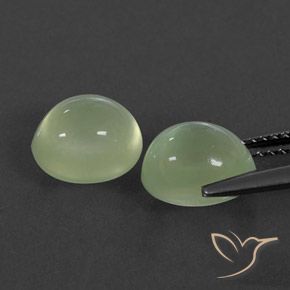 أحجار بريهنيت Yellow Green  طبيعية، بيضوي، شفاف / نصف شفاف، وزنها 5.48 قيراط