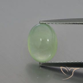 2.33ct طبيعي أخضر أصفر بريهنيت, بيضوي, شفاف / نصف شفاف