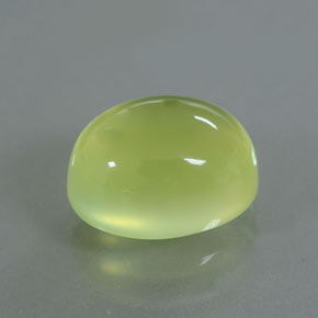 بريهنيت طبيعي بلون أصفر أخضر، وزن ‎3.53‎ قيراط، شكل شفاف، مقاس ‎9.8x7.7‎ مم