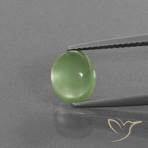 2.05ct طبيعي أخضر مصفر بريهنيت, بيضوي, شفاف / نصف شفاف