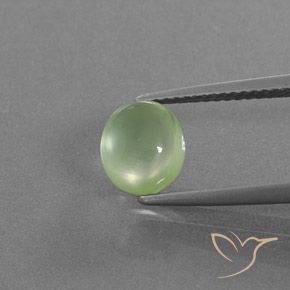 1.96ct طبيعي أخضر متوسط بريهنيت, بيضوي, شفاف / نصف شفاف