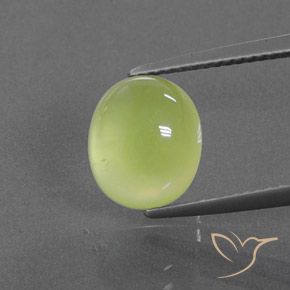4.59ct طبيعي أصفر فاتح بريهنيت, بيضوي, شفاف / نصف شفاف