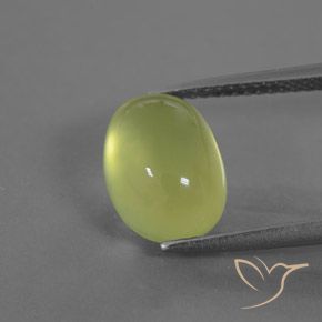 4.47ct طبيعي أصفر فاتح بريهنيت, بيضوي, شفاف / نصف شفاف