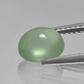 بريهنيت أخضر طبيعي، قصة بيضاوى، 1.92 قيراط، نصف شفاف