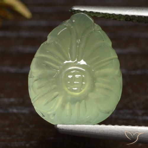 10.20ct طبيعي أخضر أصفر بريهنيت, شكل الكمثرى, نصف شفاف