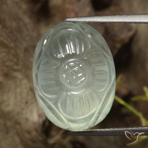 18.48ct طبيعي أخضر فاتح جدا بريهنيت, قص وردة, نصف شفاف