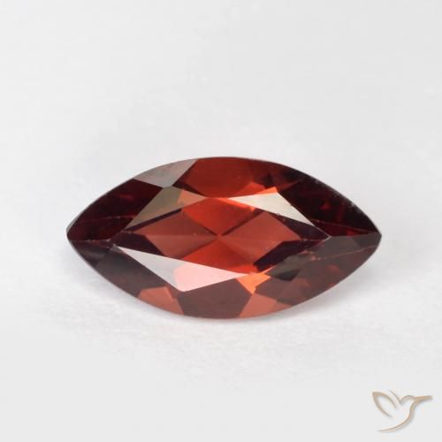 1.36ct طبيعي احمر غامق عقيق بيروب, ماركيز, VVS-VS