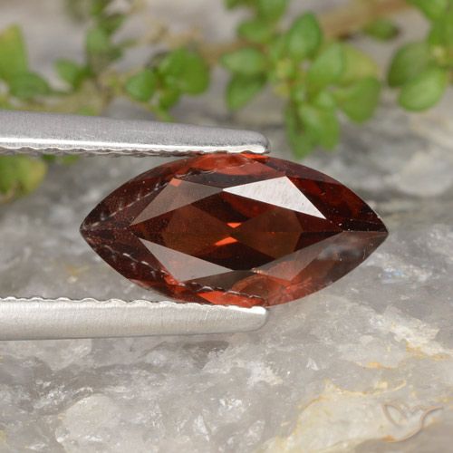1.17ct طبيعي أحرمر سقلاتى غامق عقيق بيروب, ماركيز, قليلا جدا