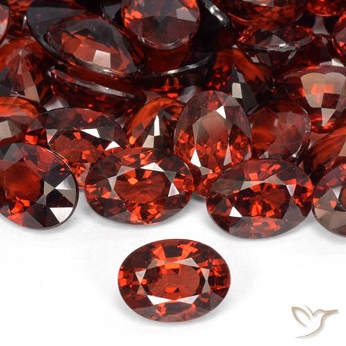 1.00ct طبيعي أحمر قرمزى عقيق بيروب, بيضوي, VVS-VS