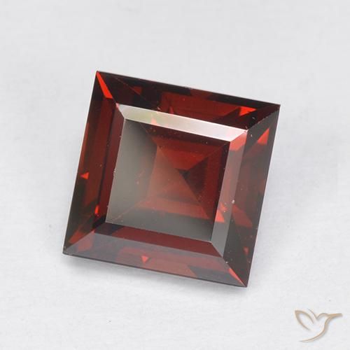 2.29ct طبيعي أحمر دموى غامق عقيق بيروب, مربع, VVS-VS