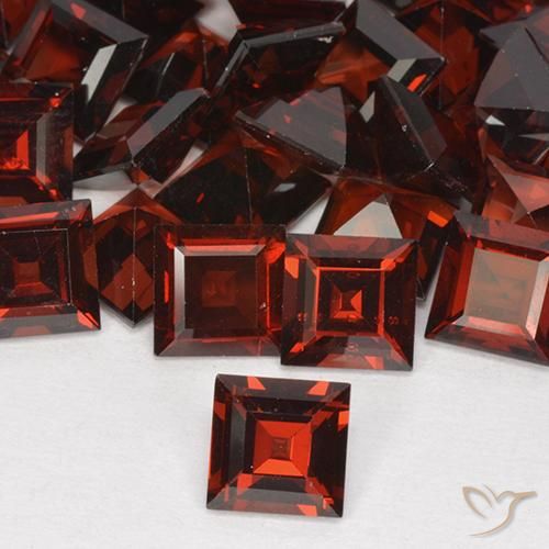 1.47ct طبيعي أحمر غامق عقيق بيروب, مربع, VVS-VS