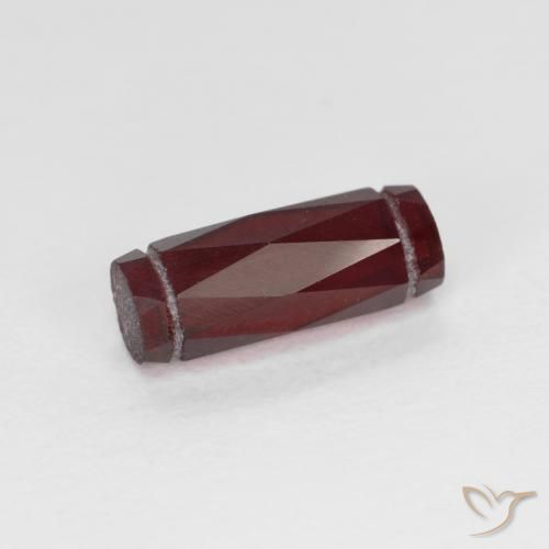 1.56ct طبيعي أحمر غامق عقيق بيروب, فانسى, قليلا جدا