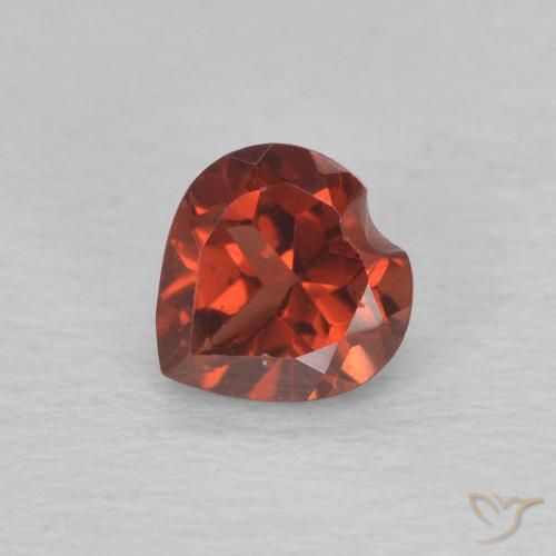 0.65ct طبيعي أحمر الكشمش عقيق بيروب, قلب, VVS-VS
