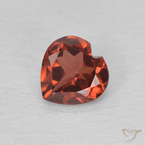 0.60ct طبيعي أحمر متوسط عقيق بيروب, قلب, VVS-VS