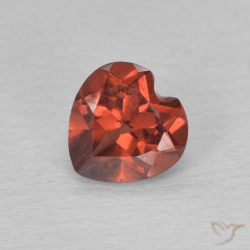 0.59ct طبيعي أحمر الكشمش عقيق بيروب, قلب, VVS-VS