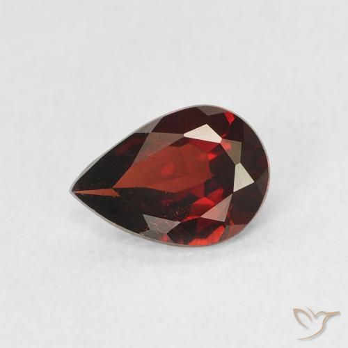 0.77ct طبيعي أحمر غامق عقيق بيروب, شكل الكمثرى, قليلا جدا