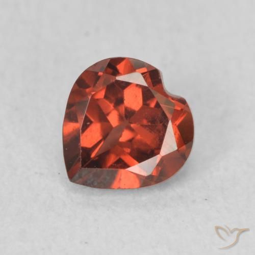 0.66ct طبيعي أحمر قرمزى عقيق بيروب, قلب, VVS