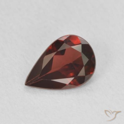 0.74ct طبيعي أحمر كثيف عقيق بيروب, شكل الكمثرى, VVS