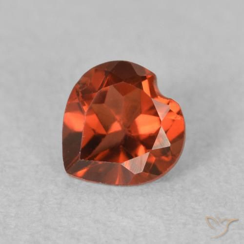 0.61ct طبيعي أحمر الحلوى عقيق بيروب, قلب, VVS-VS