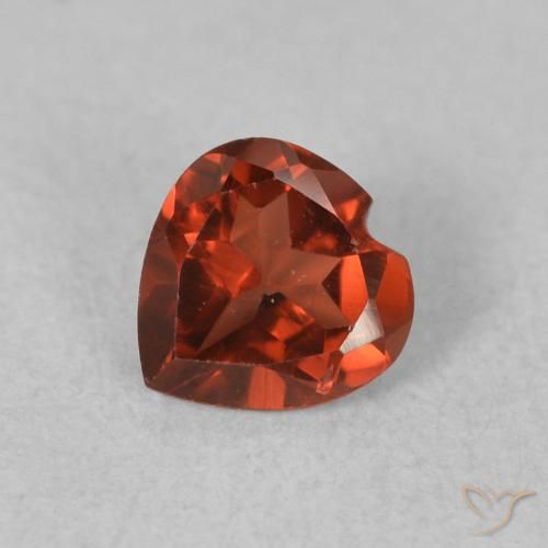 0.51ct طبيعي أحمر لامع عقيق بيروب, قلب, VVS-VS
