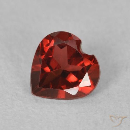 0.52ct طبيعي أحمر الكشمش عقيق بيروب, قلب, VVS-VS