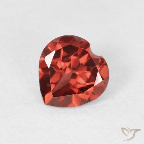 0.56ct طبيعي أحمر لامع عقيق بيروب, قلب, قليلا جدا