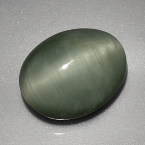 Quartz Cat's Eye طبيعي بلون أخضر، وزن ‎3.91‎ قيراط، شكل بيضاوى، مقاس ‎11x8.8‎ مم