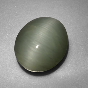 Quartz Cat's Eye طبيعي بلون أخضر، وزن ‎4.74‎ قيراط، شكل بيضاوى، مقاس ‎11.6x9.7‎ مم