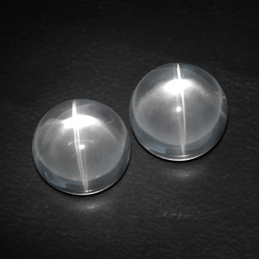 Quartz Cat's Eye طبيعي بلون أبيض، وزن ‎‎ قيراط، شكل دائري، مقاس ‎11.10‎ مم