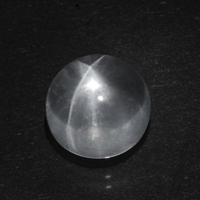 Quartz Cat's Eye طبيعي بلون أبيض، وزن ‎6.95‎ قيراط، شكل دائري، مقاس ‎11.16‎ مم