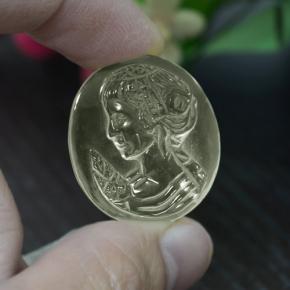 كوارتز أصفر فاتح طبيعي، قصة بيضاوى، 30.49 قيراط، شفاف