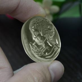 كوارتز أصفر فاتح طبيعي، قصة بيضاوى، 30.49 قيراط، شفاف