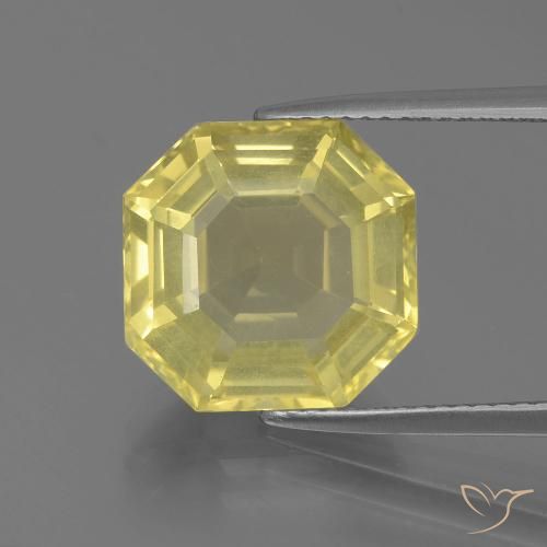 7.26ct طبيعي أصفر فاتح كوارتز, قص الزمرد, قليلا جدا
