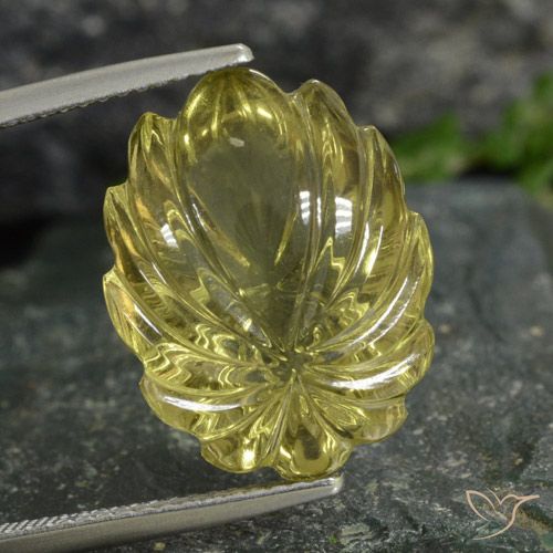 12.77ct طبيعي أصفر فاتح-متوسط كوارتز, قص وردة, شفاف