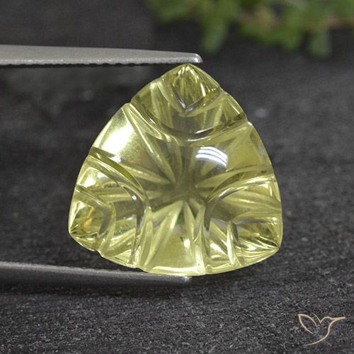 6.90ct طبيعي أصفر فاتح كوارتز, مثلثى, شفاف
