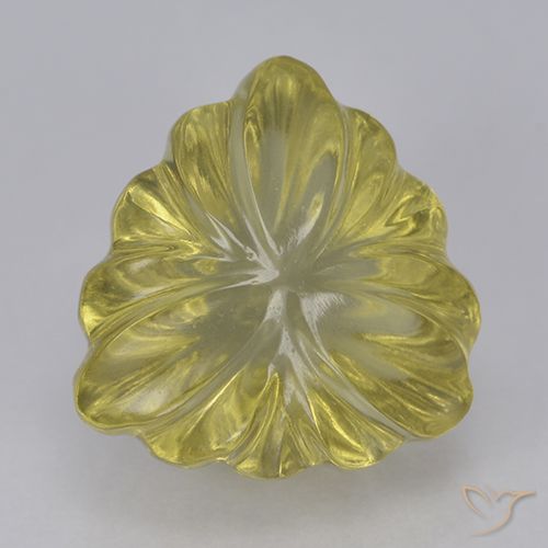 5.68ct طبيعي أصفر-ذهبى فاتح كوارتز, مثلثى, شفاف